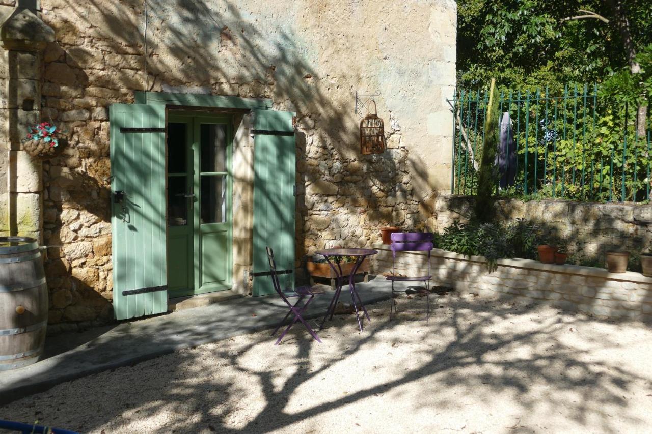 1 Rue Pasquet - 2 Double Rooms In The Main House Beaumont-du-Périgord Exteriér fotografie