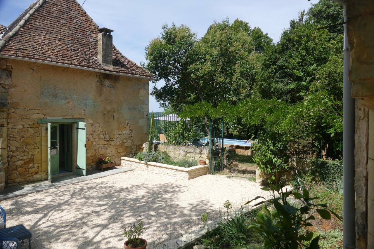 1 Rue Pasquet - 2 Double Rooms In The Main House Beaumont-du-Périgord Exteriér fotografie